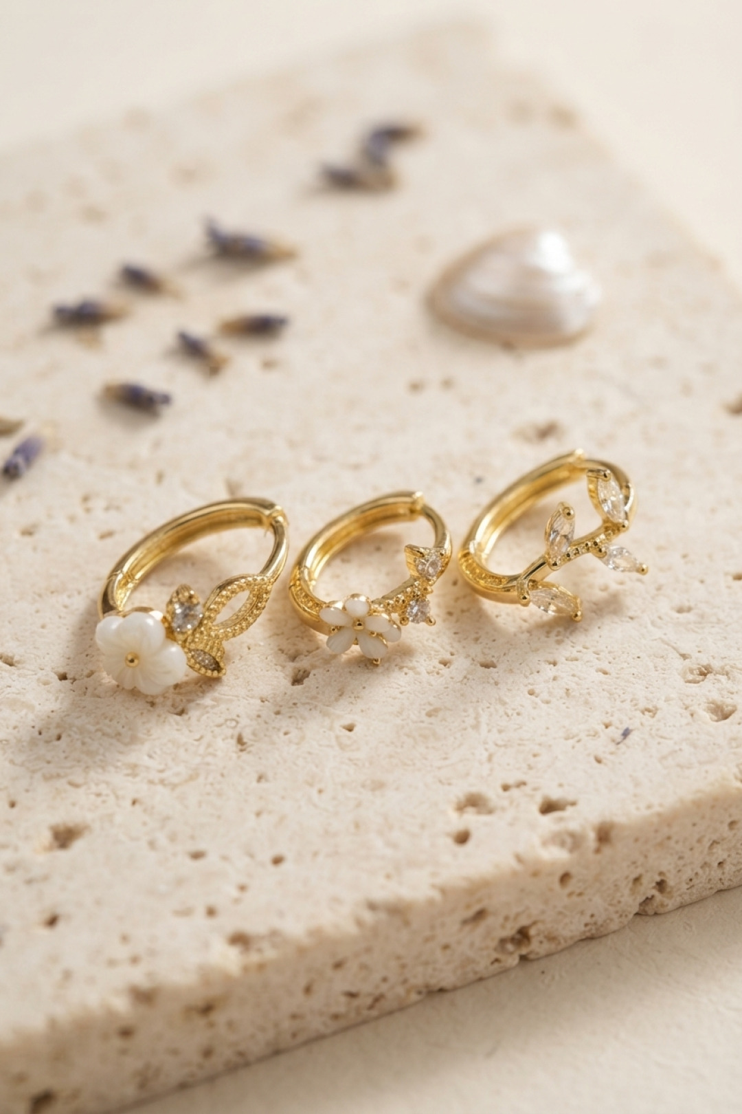 Tegan 3 lü Set Çiçek Model Gold Renk Kadın Küpe TG27BKP11960