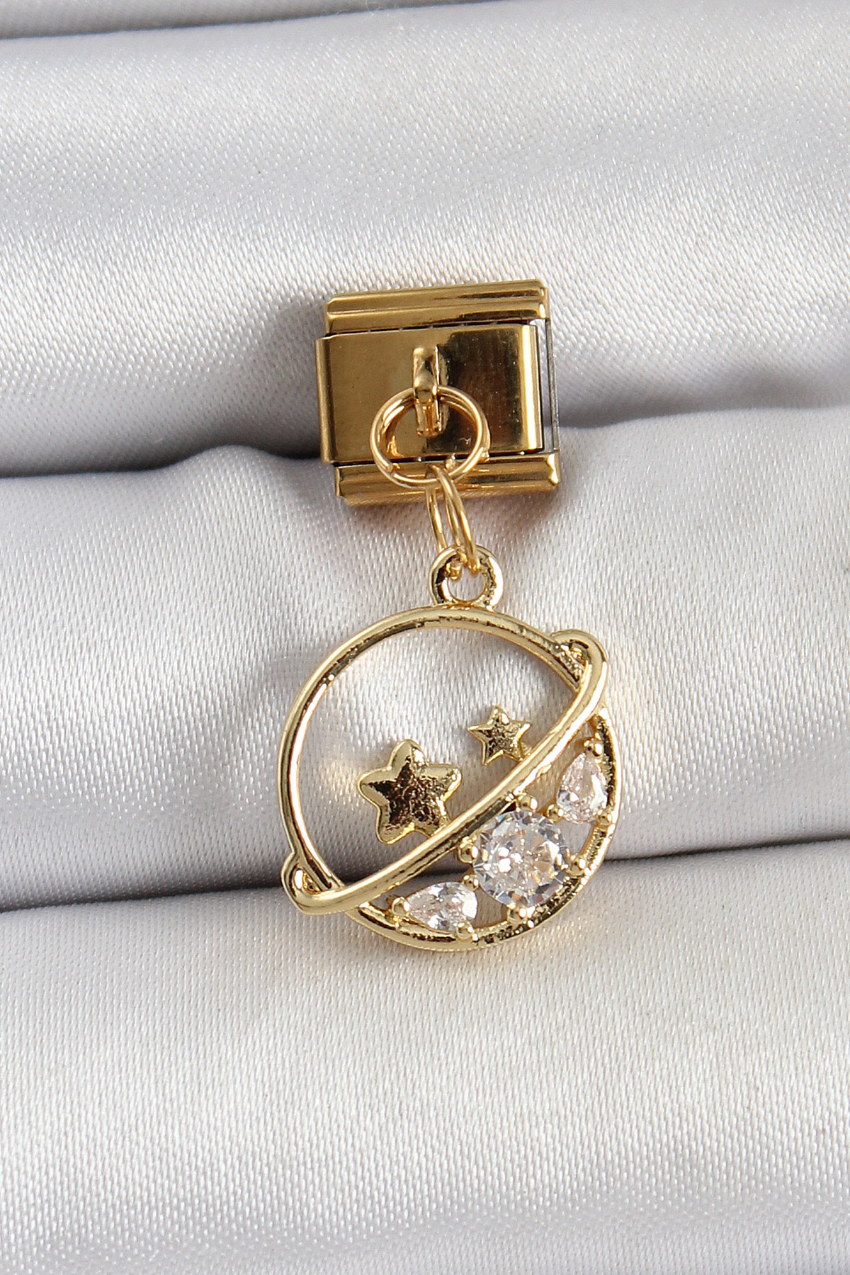 Tegan 316L Çelik Sallantılı Zirkon Taşlı Satürn Model Gold Renk Nomination Charm TG27BC1418
