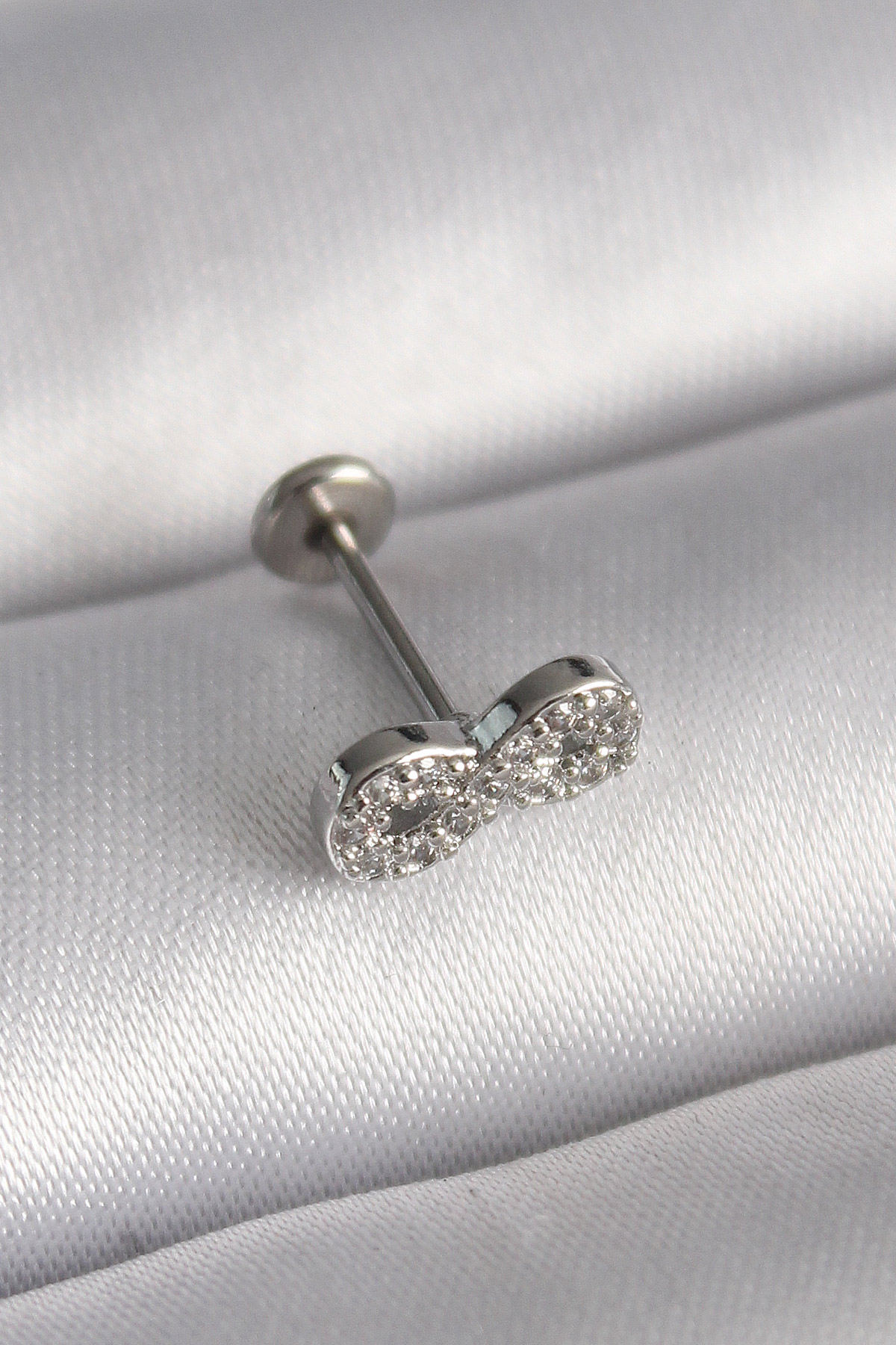 Tegan 316L Çelik Gümüş Renk Zirkon Taşlı Sonsuzluk Model Tragus Piercing TG27PR1345