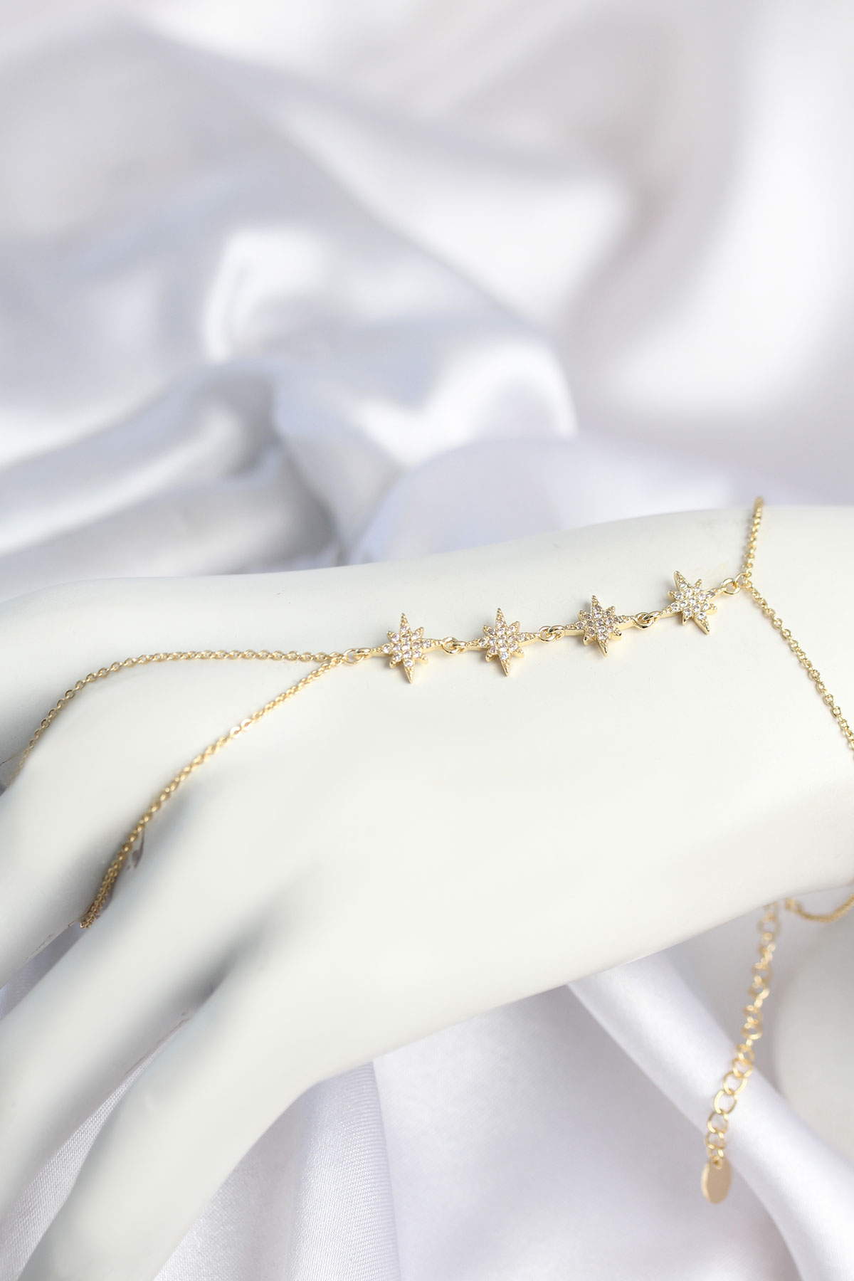 Tegan Gold Renk Zirkon Taşlı Sıralı Kutup Yıldızı Model Şahmeran TG27SN805