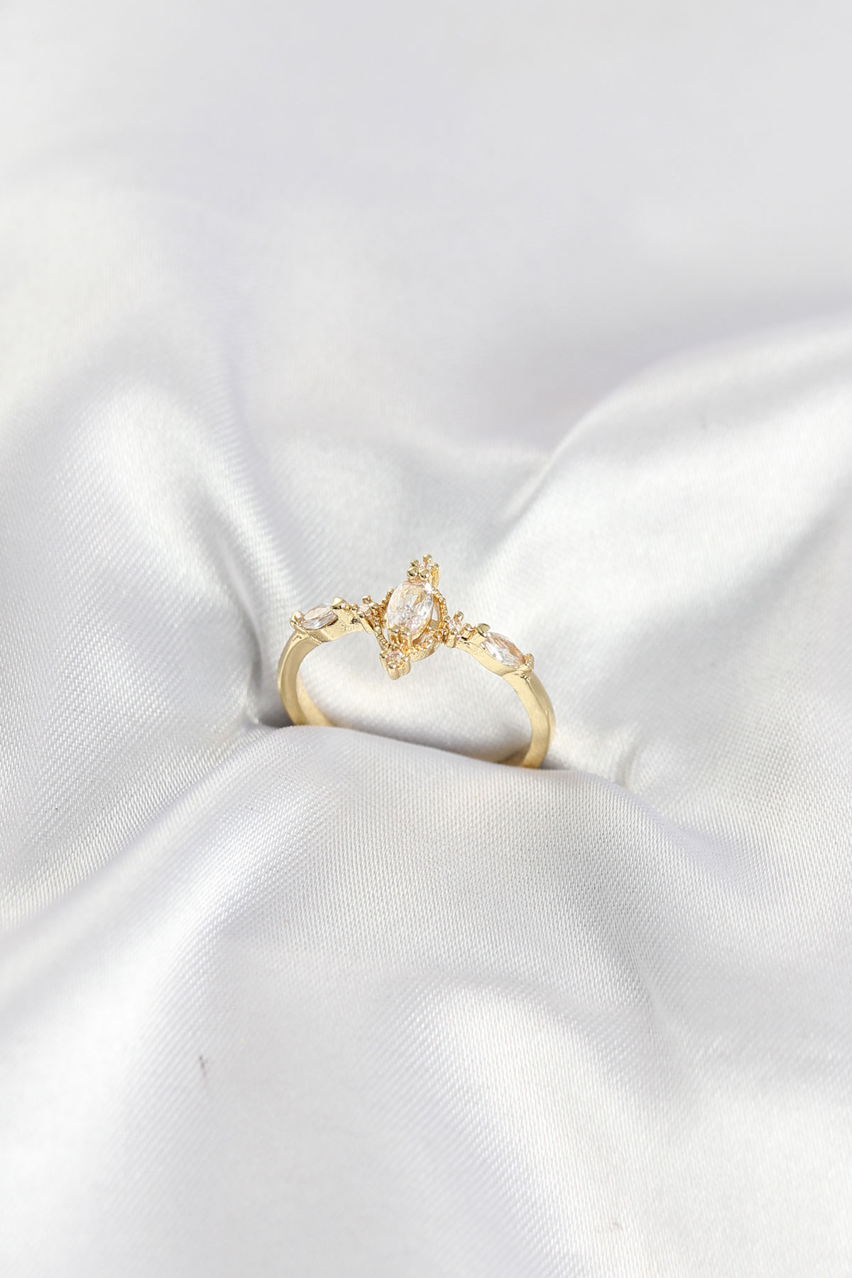 Tegan Gold Renk Vintage Model Zirkon Taşlı Yüzük TG27BYK4187
