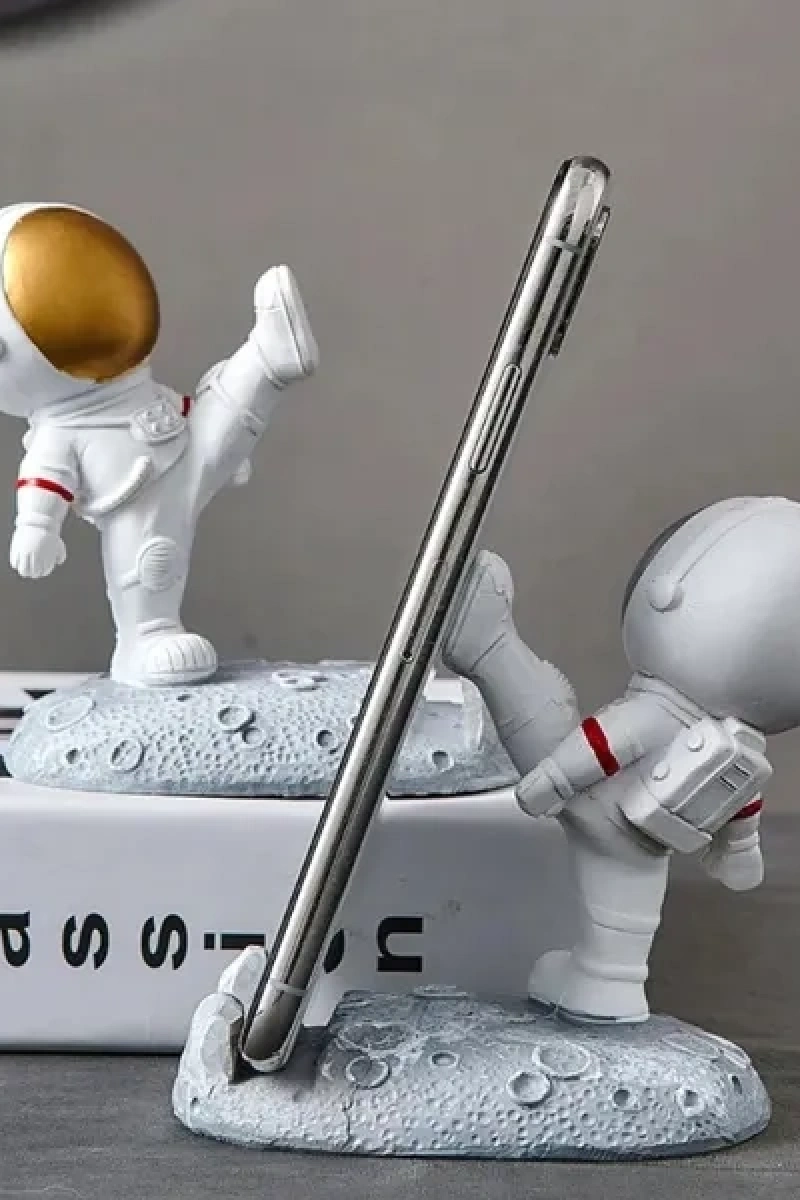 Astronot telefon tutucu 3 20168815 sw600sh600.webp