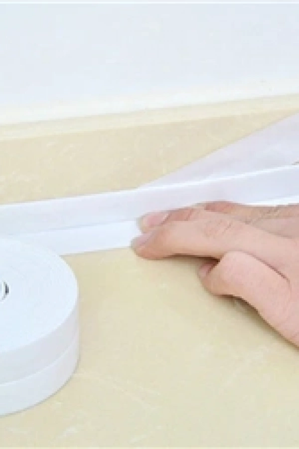 Beyaz su sizdirmaz lavabo kenar bandi kutusuz 32m 157561238 sw400sh250 1.webp