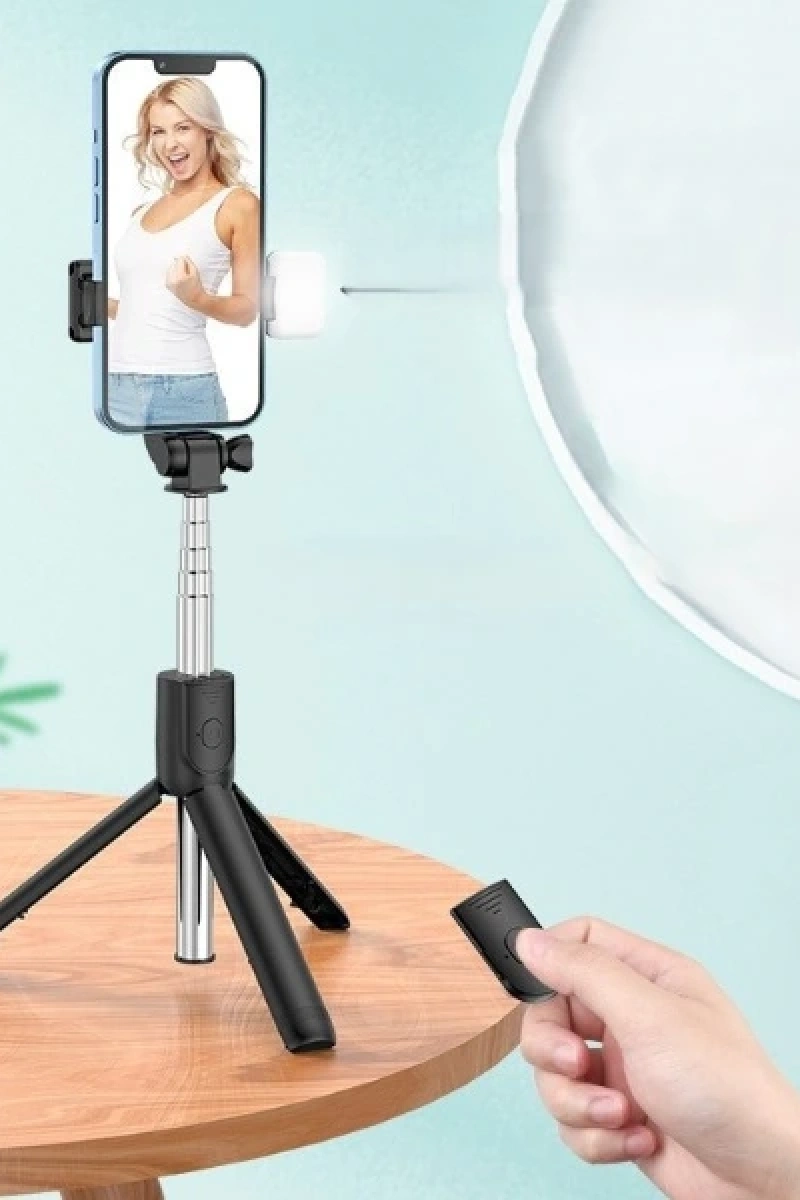 Uzaktan kumandali tripod ozellikli selfie cubugu 335149132 sw600sh600.webp